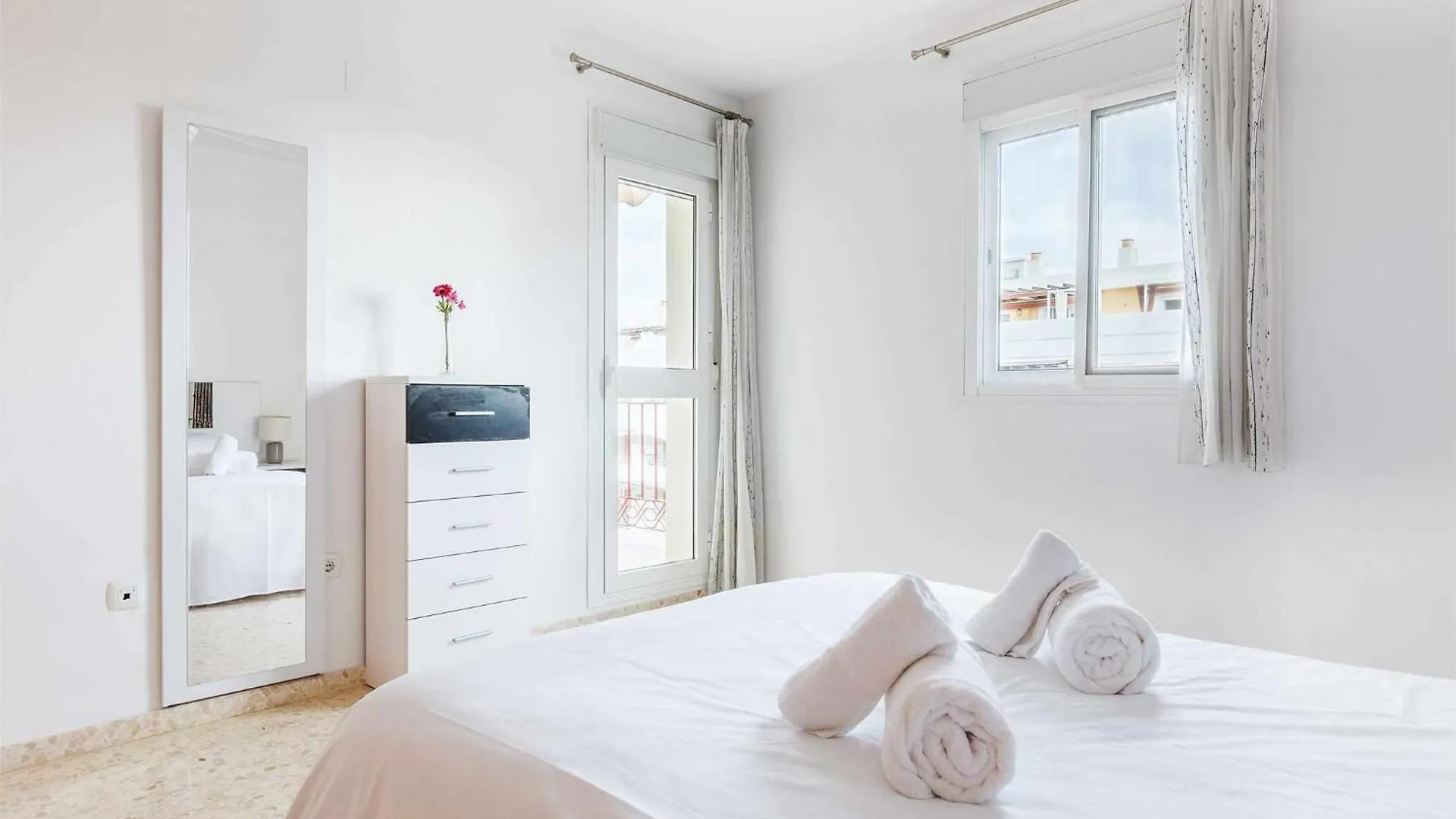 Apartamento Azucarera Beach Torre Del Mar Apartment